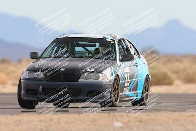 media/Feb-17-2024-Nasa AZ (Sat) [[ca3372609e]]/5-Race Group B/Session 2 Qualify (Turn 16)/